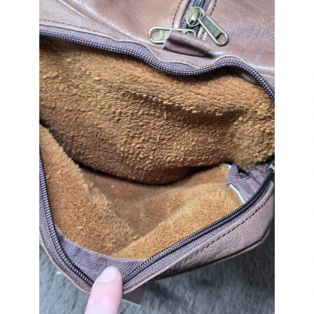 Lord And‎ Field Large Duffel Bag Brown Leather Fuzzy Lining Adjustable Travel